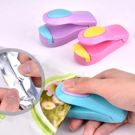 Mini Portable Bag Sealer - Portable Handheld Heat Sealing Machine - Essential Home Snack Bag Resealer & Kitchen Food Clip Gadget